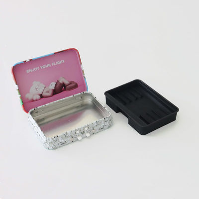 Caja de lata de metal con bisagra con inserción de silicio